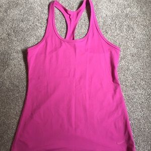 Nike top